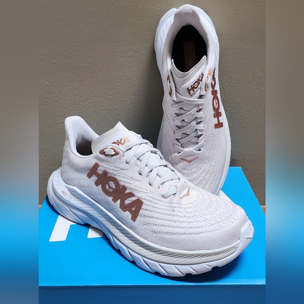 HOKA Mach 5, women's 7.5